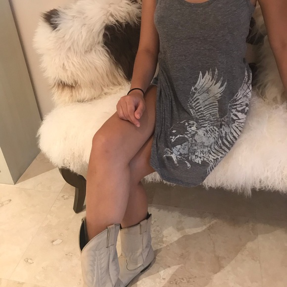 👣BILLABONG TANK BUNDLE👣 NWT - Picture 3 of 8